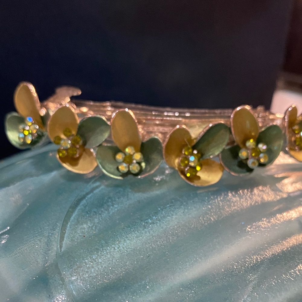 Floral Gold and Green Barrette 4 inches in length - Picture 2 of 7